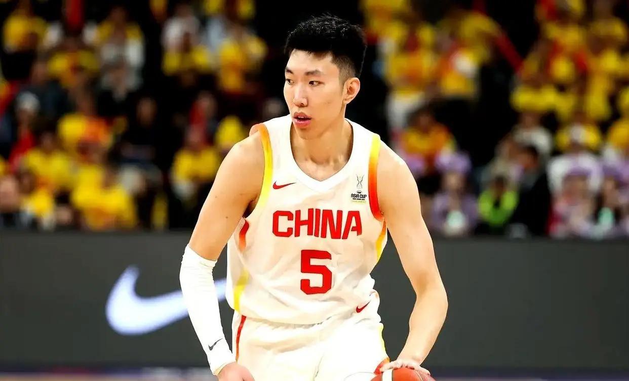 爆了！爆了！文班5年3亿！福克斯离队去尼克斯庆祝！