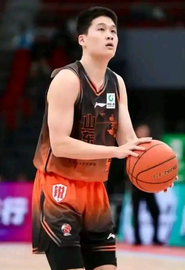 乐鱼穆帅失败2次！土超3亿豪门18年后重返欧冠正赛：掀翻里昂 爆发冲突